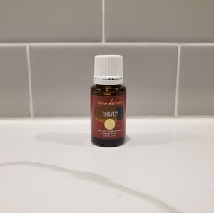Thieves Young Living Essential Oil 15ml Never Opened